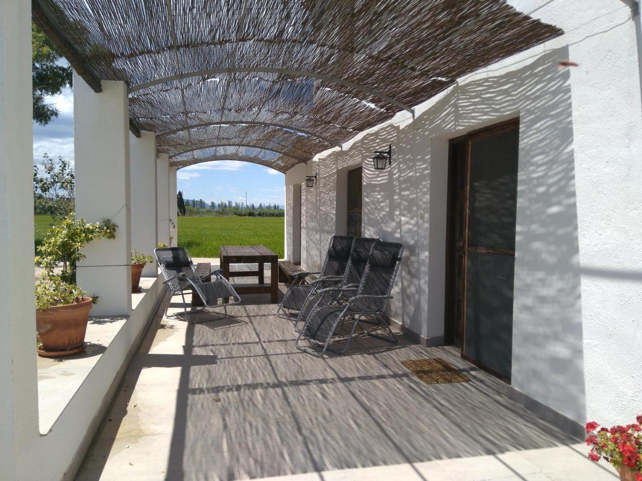 Mas Dels Bonos Guest House Deltebre Exterior foto
