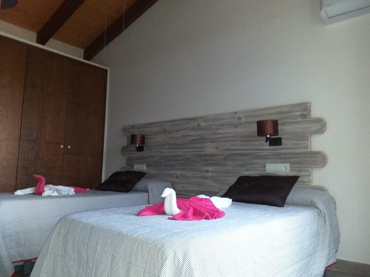 Mas Dels Bonos Guest House Deltebre Exterior foto